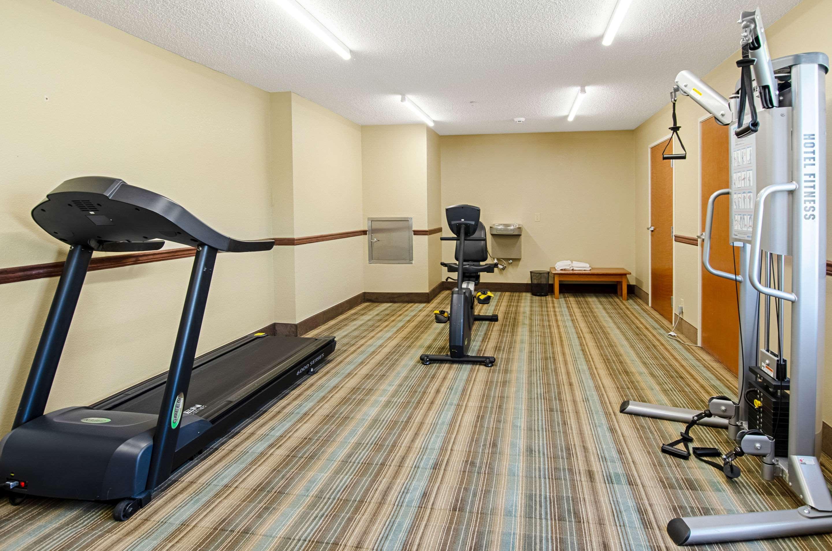 Quality Inn & Suites I-81 Exit 7 Bristol Buitenkant foto